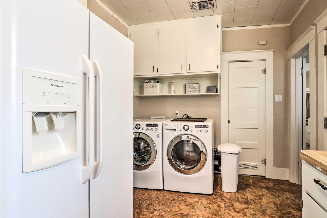 Georgetown Vacation Rental Close To Town Square! 외부 사진