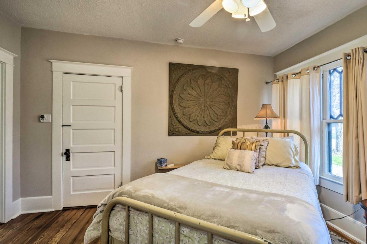 Georgetown Vacation Rental Close To Town Square! 외부 사진